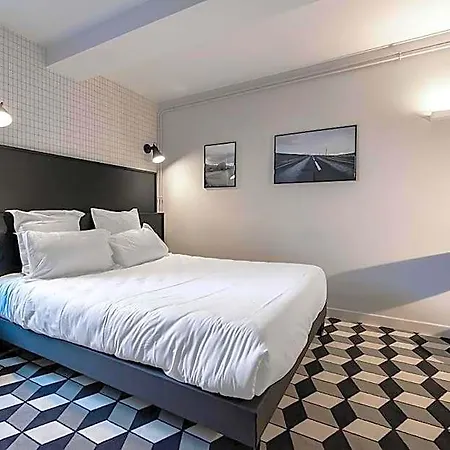 Otel Urban Style Des Carmes 3*