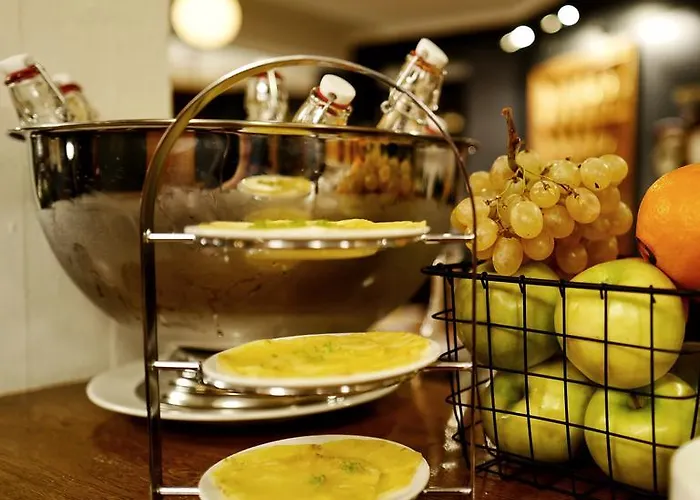 Urban Style Des Carmes 3* Орийак